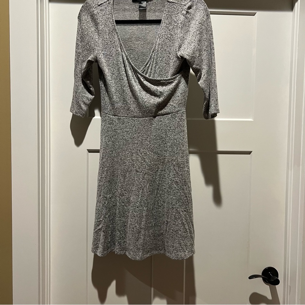 🦋2/$15🦋 Trendyland Heather Grey Crossover Sweater Dress